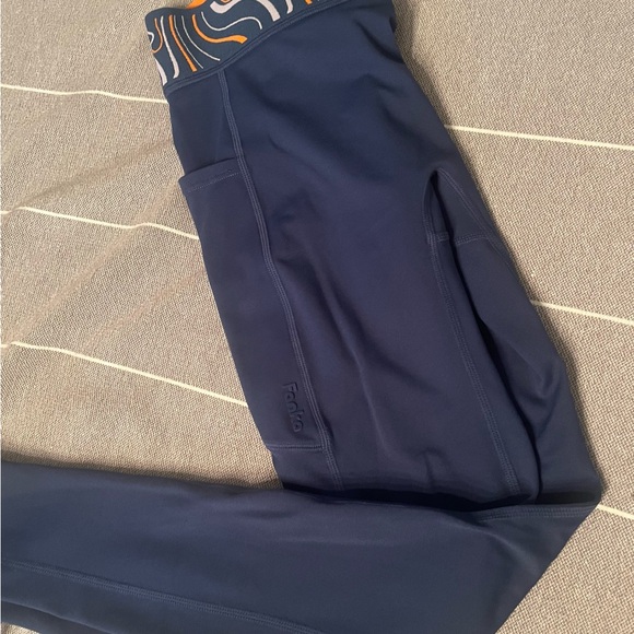 Fanka leggings size small - Picture 2 of 4